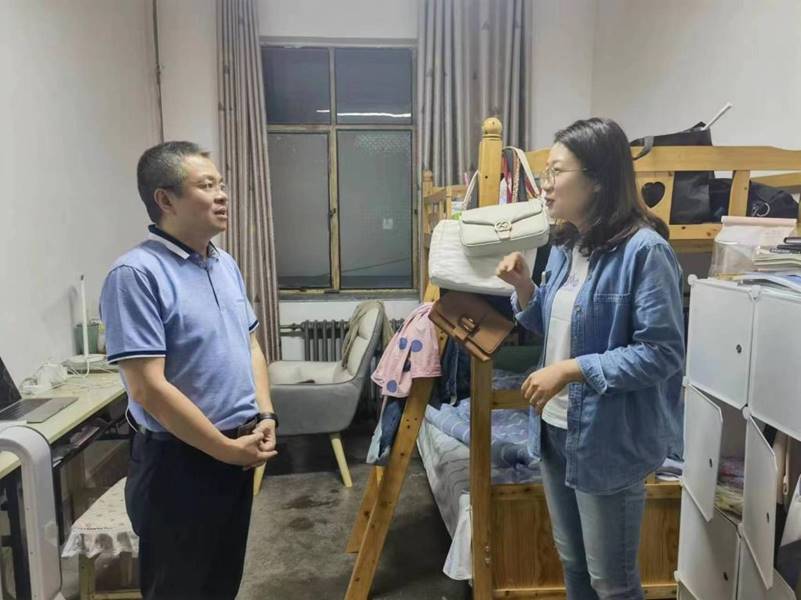 说明: https://www.lntc.edu.cn/__local/E/23/67/33AAE0C4E674368111CD6819C89_9087796C_16C2A.jpg